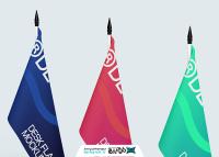 دانلود موکاپ پرچم رومیزی سه تایی رنگی