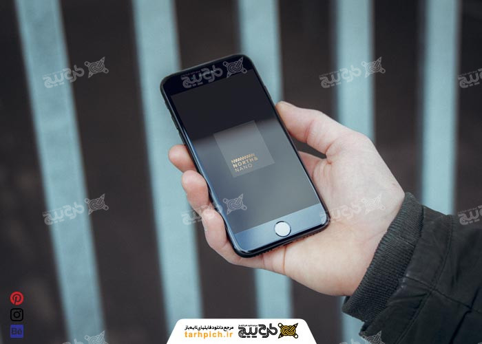 دانلود مجموع موکاپ موبایل مشکی در دست