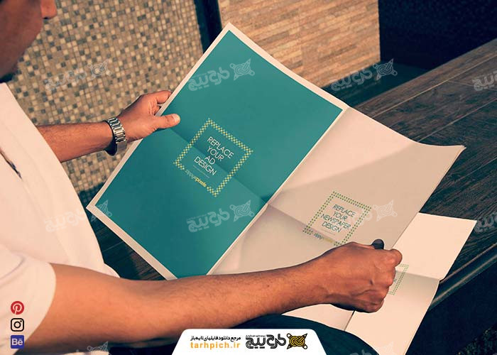 دانلود مجموع موکاپ روزنامه در حالت مطالعه