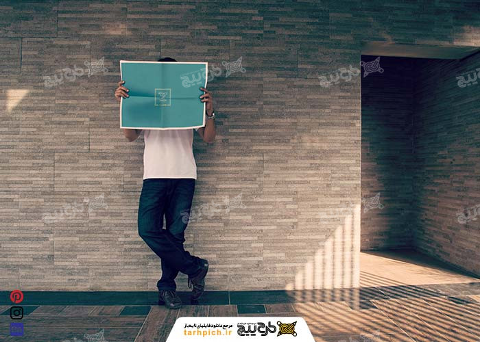 دانلود مجموع موکاپ روزنامه در حالت مطالعه
