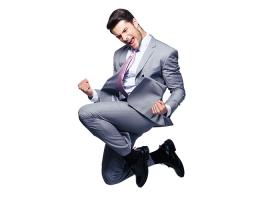 دانلود تصویر اقا در حال شادی با کت و شلوار خاکستری