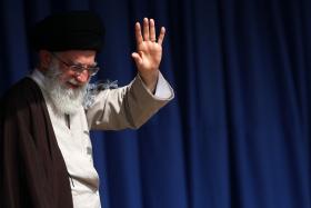 دانلود عکس ایت الله خامنه ای در دیدارهای مردمی