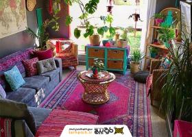 دانلود تصویر استوک دکوراسیون با گلیم های سنتی و گیاه
