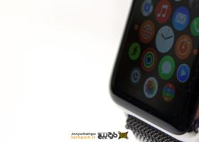 دانلود تصویر استوک صفحه اپل واچ با بند حصیری استیل