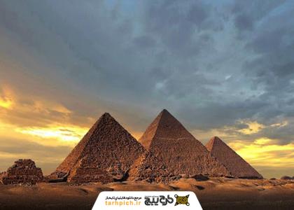 دانلود تصویر استوک اهرام ثلاثه مصر